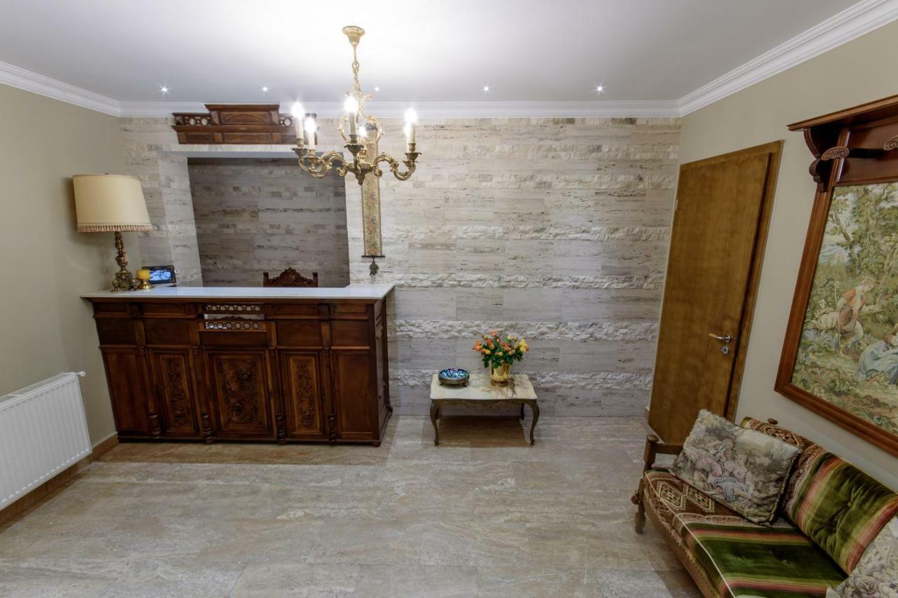 Hotel Williams House Hunedoara Exterior foto